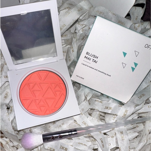 OFRA Baked Blush in "Mai Tai" *BNIB* and SLMISSGLAM Blush Brush TT04 Duo New - Picture 2 of 16